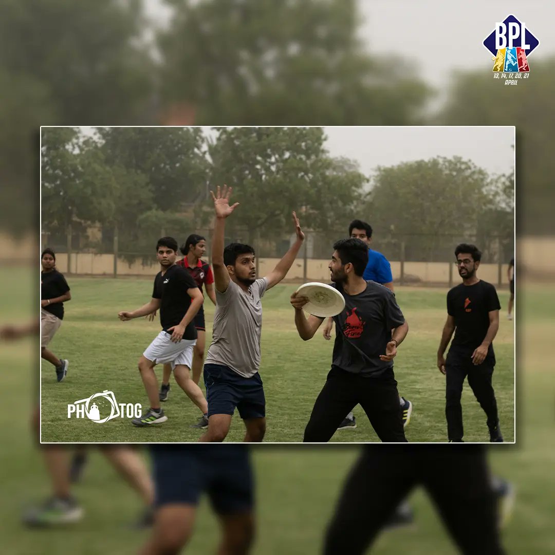 bits_bosm's tweet photo. Day 1 of BPL saw a symphony of sports.
Cricket bats thundered, football fields turned into battlefields, and badminton courts became arenas of skill.
Athletes displayed passion, athleticism, and determination across all sports.
#BPL2024 #Sports #Bitsians https://t.co/tXhXPDKWbL
