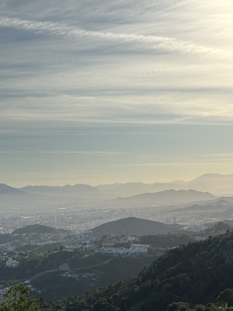 A bit of hiking outside Malaga 🧗‍♂️