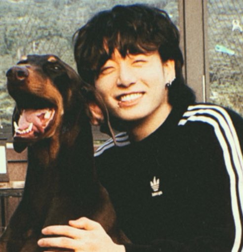 kkooktipu's tweet photo. #RT

정국 인스타 개설 기념 EVENT!
추첨 한 분께 꼬순내 강아지 꾹티푸 한마리를 입양 보내드립니다♥ https://t.co/9079PEcadc
