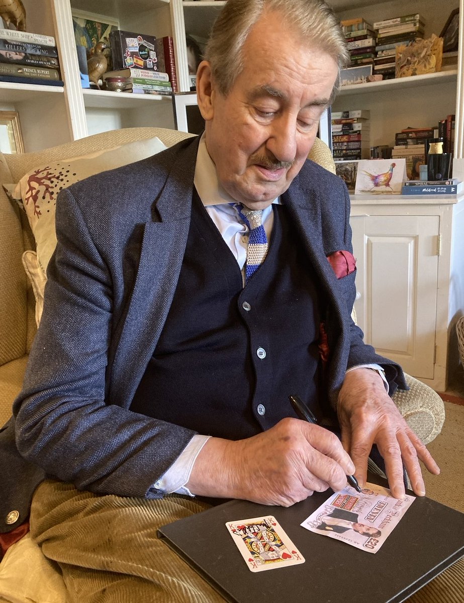 Lost count of how many Peckham banknotes and playing cards were signed over the years.After so many he would lose concentration,so if you have one signed ‘best fishes…..’