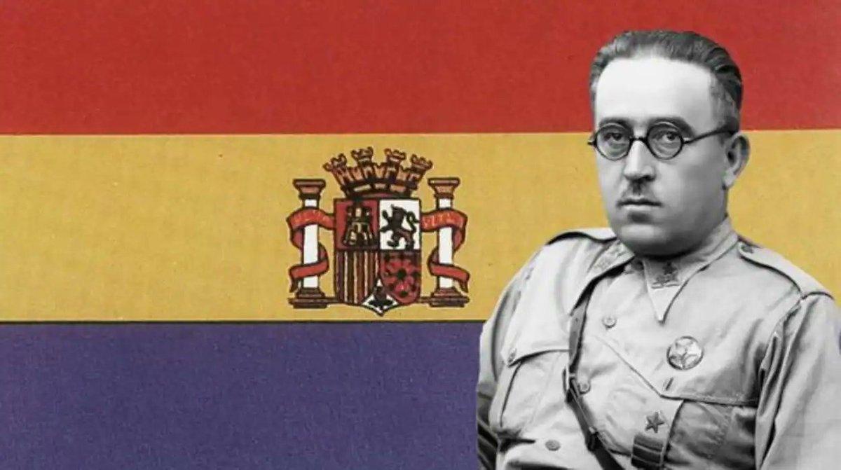 «El cambio de la bandera hecho por la República constituyó un grave error»

«La bandera (rojigualda) que teníamos los españoles no era monárquica, sino nacional. Mientras la bandera de los Borbones fue blanca y la bandera real era un guión morado, la bicolor como enseña nacional