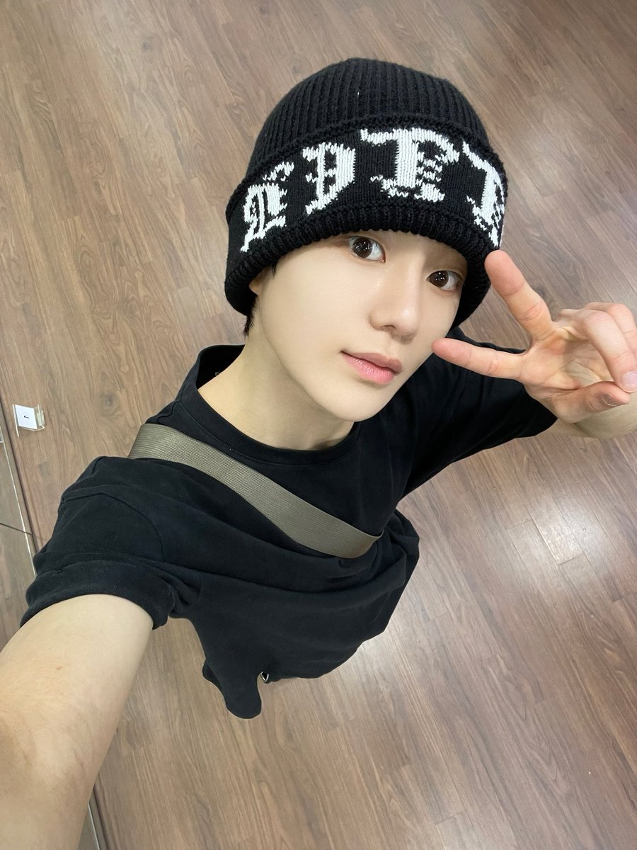 TNX_twt's tweet photo. 오늘 너무 즐거웠다 땡스 🔥🤍🔥

#장현수 #HYUNSOO https://t.co/DRrCpQ0t5d