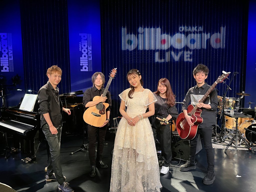 💎━━…‥・
Mimori Suzuko Billboard Live 2024
　　　　大阪公演 夜の部
　　　　　　　                  ・‥…━━💎

ご来場ありがとうございました！
大阪昼の部替わり曲は「海と空のヒミツ」
夜の部回替わり曲は「My First Lesson」でした✨
#三森すずこ #mmrn