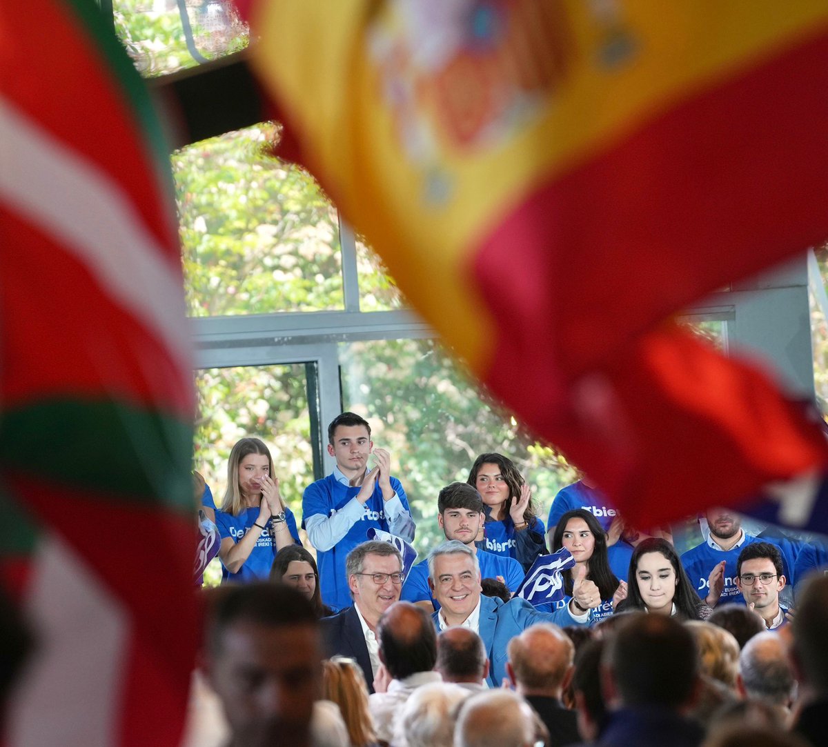 Euskadi necesita un proyecto centrado, abierto al crecimiento y al talento, que ofrezca una política fiscal competitiva capaz de atraer empresas y evitar su fuga, con unos servicios públicos y una Sanidad de calidad. Frente al PSOE y sus satélites, PNV y Bildu, el @PPVasco con…