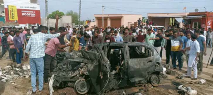 राजस्थान में कार और ट्रक के बीच टक्कर, आग लगने से 6 लोग जिंदा जले... #rajasthan #RajasthanPolice #accident #caraccident #nedricknews @RajGovOfficial @rajasthanpolice @CMRajasthan