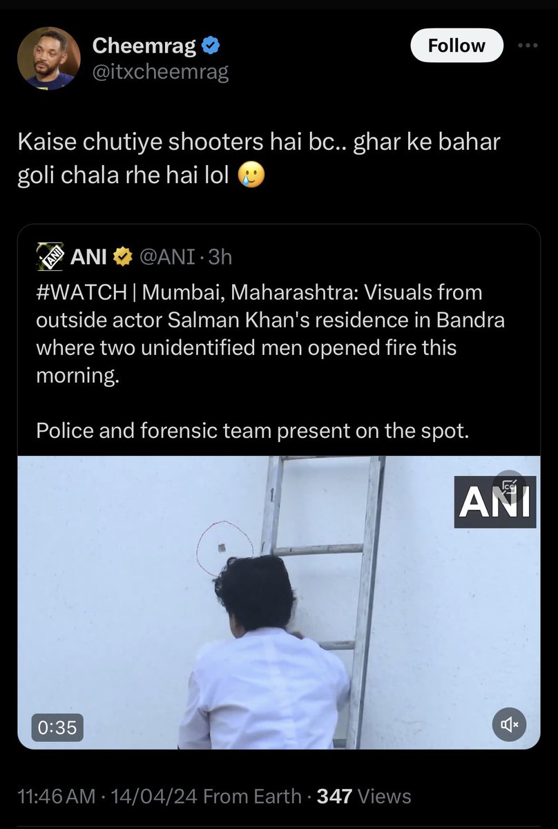 #ShahRukhKhan  is enjoying today's match and his fans are joking about the incident that happened to #salmankhan residence. What a shameless behaviour by srk fans. Srk should at least call Salman bhai.
Jab Aryan ko jail ho gayi thi toh Salman is the first one who visited mannat.
