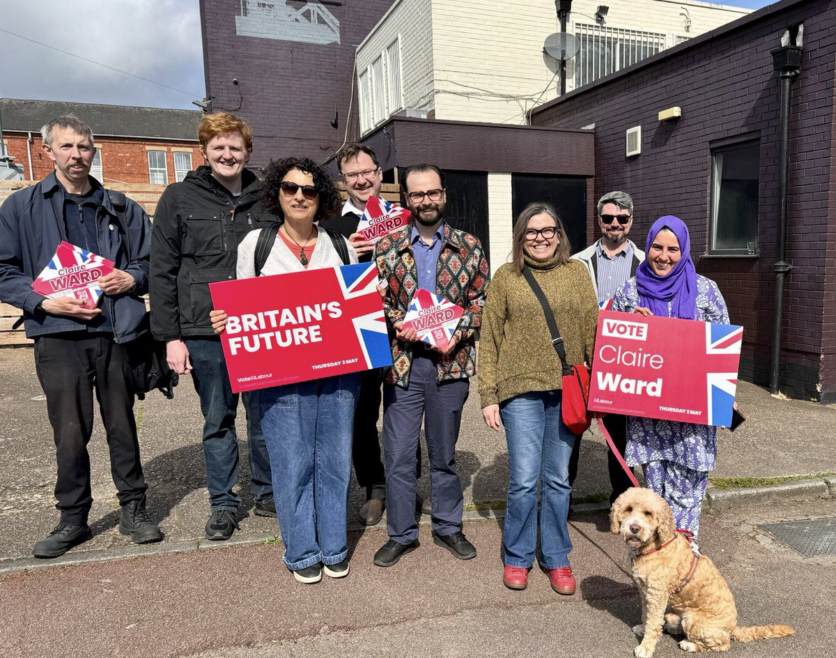 Ethan_Radford_'s tweet photo. Out with my co-cllrs @MariaCouncillor &amp; Mike, MP @AlexJJNorris &amp; @NG_Labour colleagues in sunny Bulwell this morning

We’re working hard in our communities to tell voters across the East Midlands that our region is better with @UKLabour &amp; to vote @ClaireWard4EM &amp; @Gary_Godden🌹 https://t.co/mj1Iv6izy4