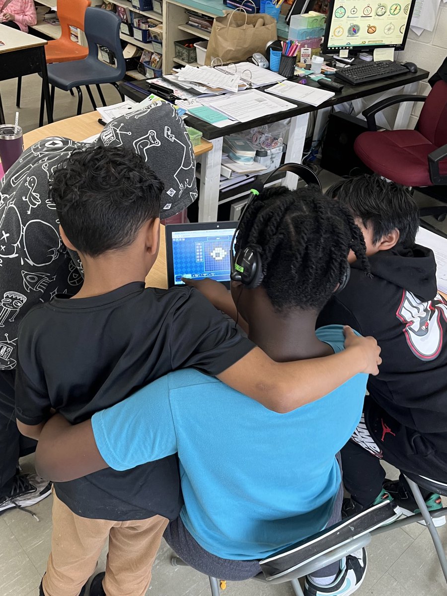 Mrs. Procter tweet media