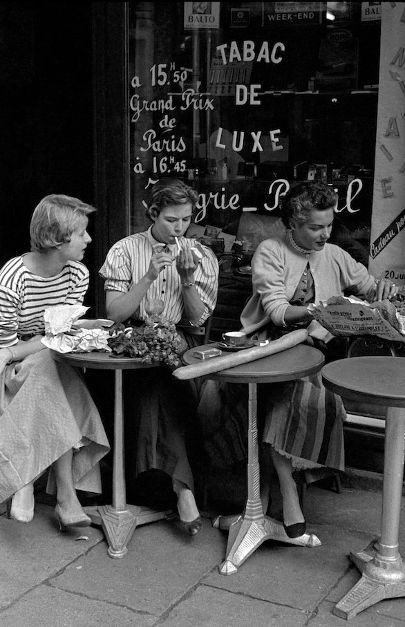 American girls in Paris, 1954 - Inge Morath