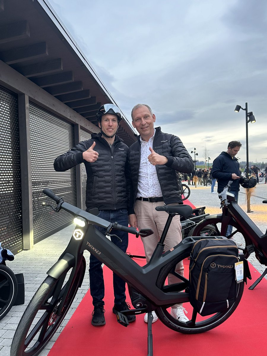 Some of the best solution to address our changing 🌎 is to find & scale win-win technologies/products. #Twinner bikes by Thoemus founder Binggeli and team to be are such a solution - combining, tech and comfort, a “Tesla of Bikes” kind of solution. See twinner.ch