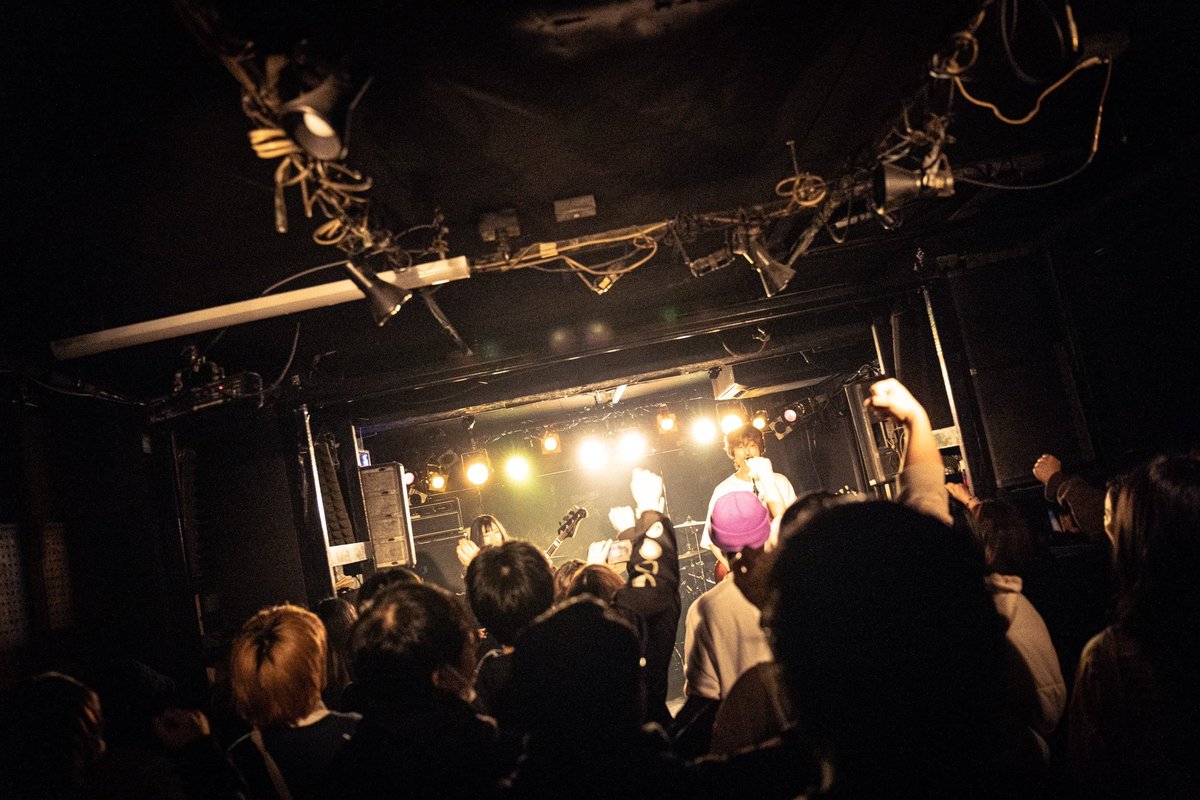 SWC__official's tweet photo. 《❤️‍🔥 photo Time ① 💭》

2024.03.11   心斎橋AtlantiQs
「最後の春、風は彩る。」

photo by📸  @n2my_p https://t.co/3gOPyWfx1b