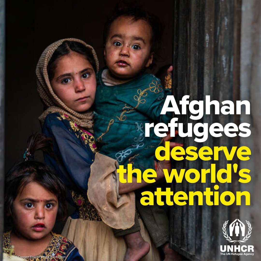 Millions of Afghan refugees facing challenging conditions and their host communities need further international support. @Refugees is working to protect the most vulnerable, but says humanitarian aid is urgent to ensure the survival of many. bit.ly/49CUb2w