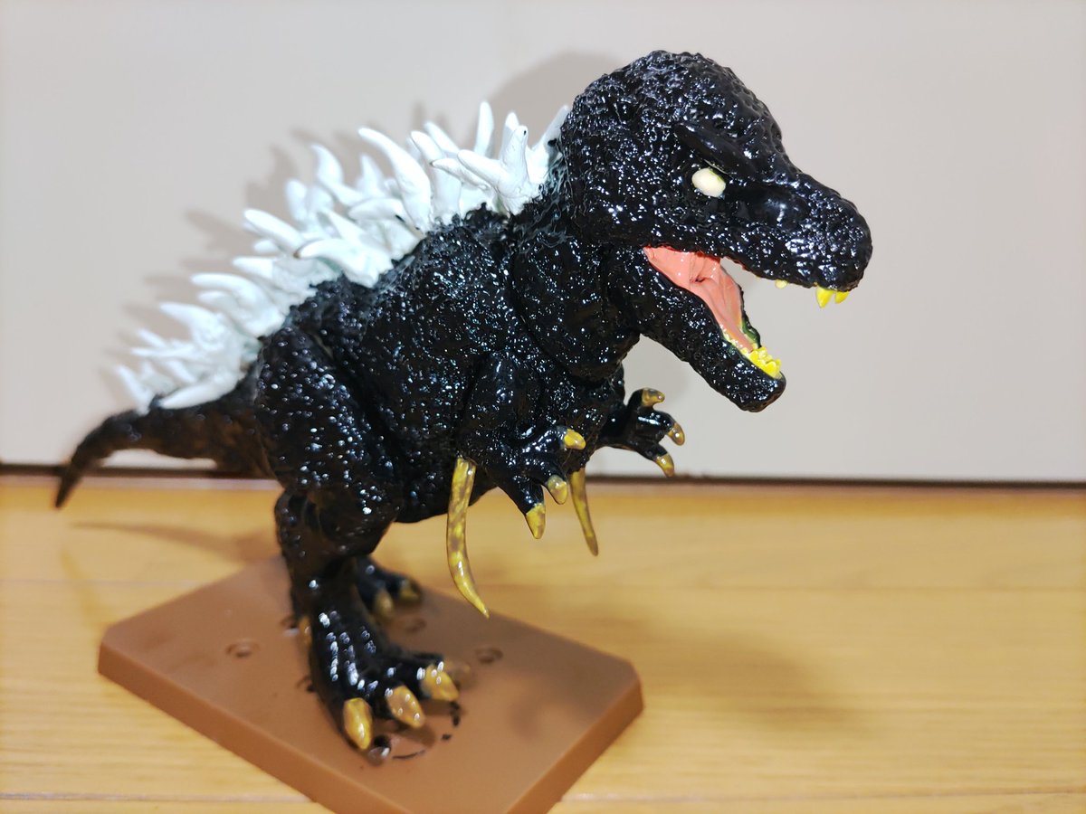 🔥🦖🌋✴✴✴
あとは背ビレを塗装するだけ❗✴✴✴✴✴
ティラノサウルスの面影がほぼ無し😅💦
(背ビレのモチーフは、白化したサンゴ💀)
#ティラノゴジラ 
#プラノサウルス
#ティラノサウルス
#tyrannosaurus
#ゴジラ
#Godzilla 
#GODZILLA
#ビキニ環礁
#水爆実験