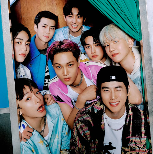 About Music tweet media