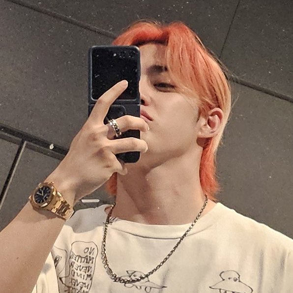 sounds_of_cheol's tweet photo. 🥹🧡 https://t.co/snABuBPfBH