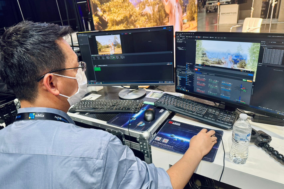 Behind the scenes at @NABShow . If you are coming today, be sure to checkout our virtual production solution in action at central hall booth C2646, powered by @7dvisiontech, #PIXREAL,  #MandrakeStudios and HTC VIVE Mars.

#NAB2024 #NABShow #VirtualProduction #XR