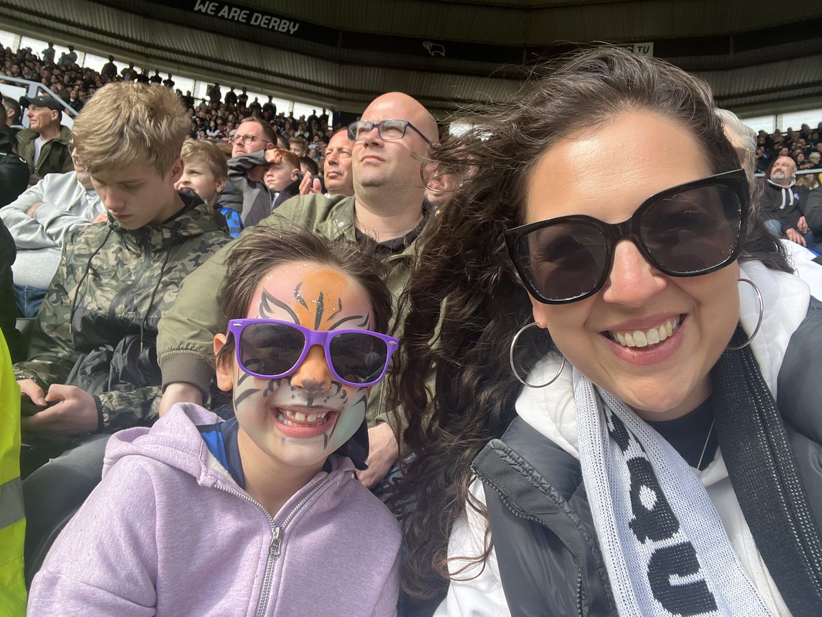 Natalie Bamford tweet media