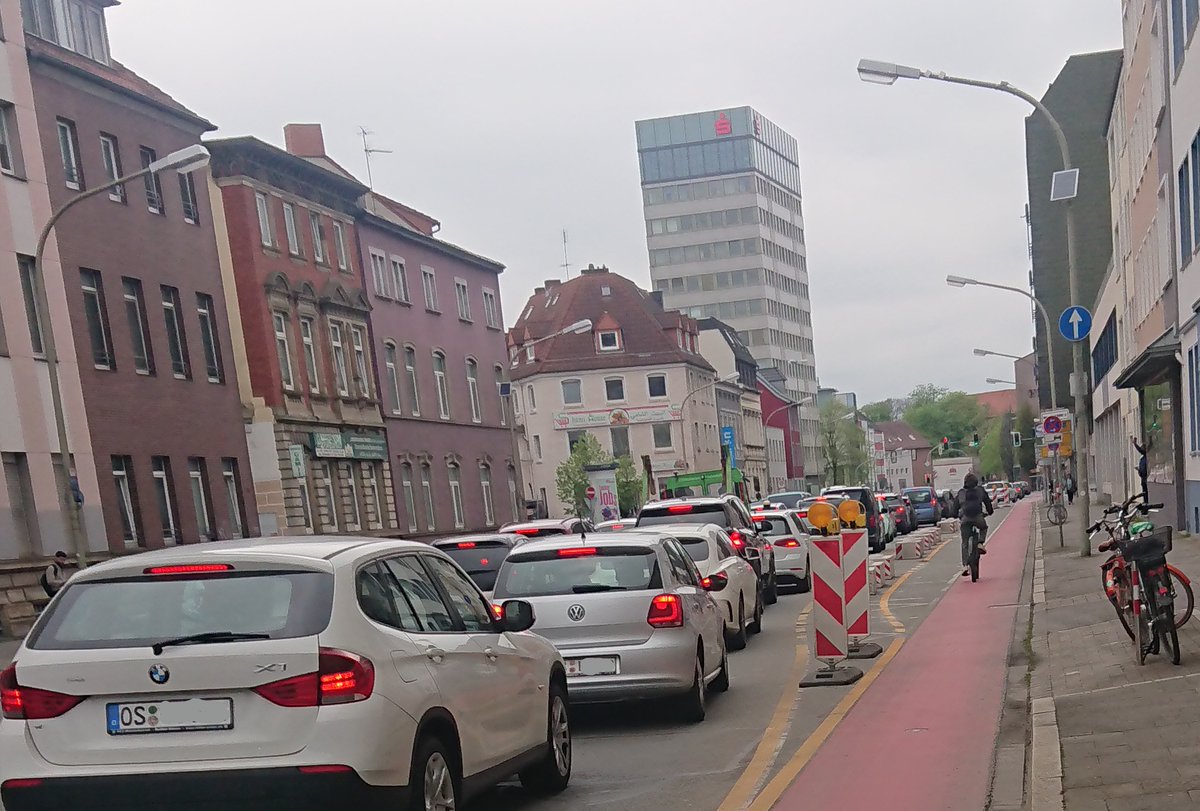 Stau?
Welcher Stau?

Was spricht eigentlich gegen #Fahrverbote UND #Tempolimit?
#osnabrueck #Verkehrswende