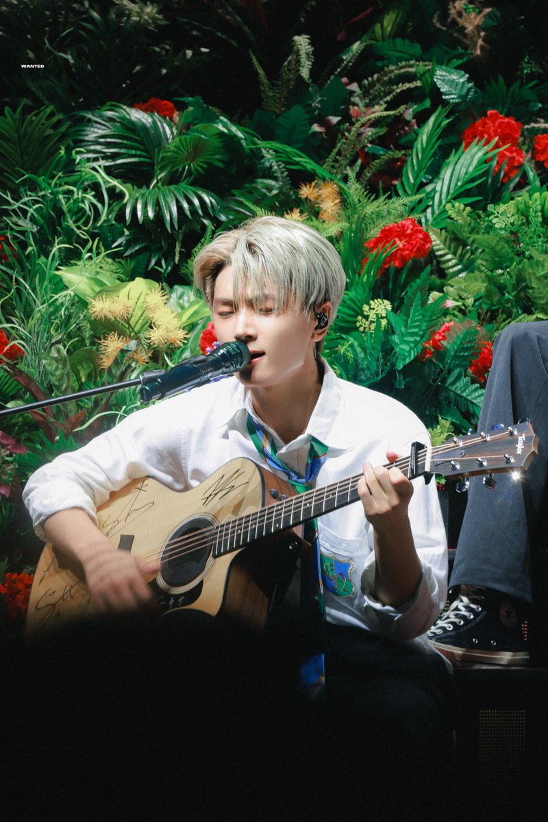 fallingpjs's tweet photo. tfw jay, it's so special to me 🥹🫳🏻
JAY’S SPRINGTIME SNAPSHOTS
#JayPhotoFavorites #Day6InBloomWithJay
#JAY #ENHYPEN_JAY #제이 #엔하이픈_제이 #ジェイ @ENHYPEN @ENHYPEN_members https://t.co/4hhmLb0FMI