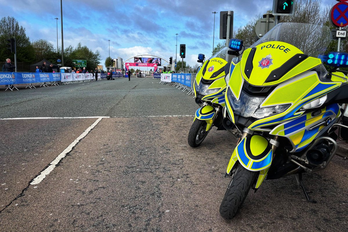 Our #GMPMotorcycleUnit officers will be assisting with the Manchester Marathon today. Good luck to all. Fingers crossed the weather stays dry #manchestermarathon