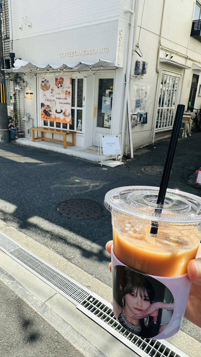 hiorin3's tweet photo. カフェ行って特典貰ってきた！
可愛い🩷

@HONEYQUEEN417 https://t.co/tg6dhqCrMu