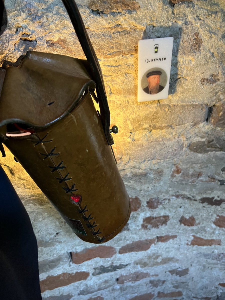 Met unieke overdekte weergangen, een spectaculaire presentatie over de verdwenen toren en een fraaie rondgang met de ‘pratende’ lantaarn.