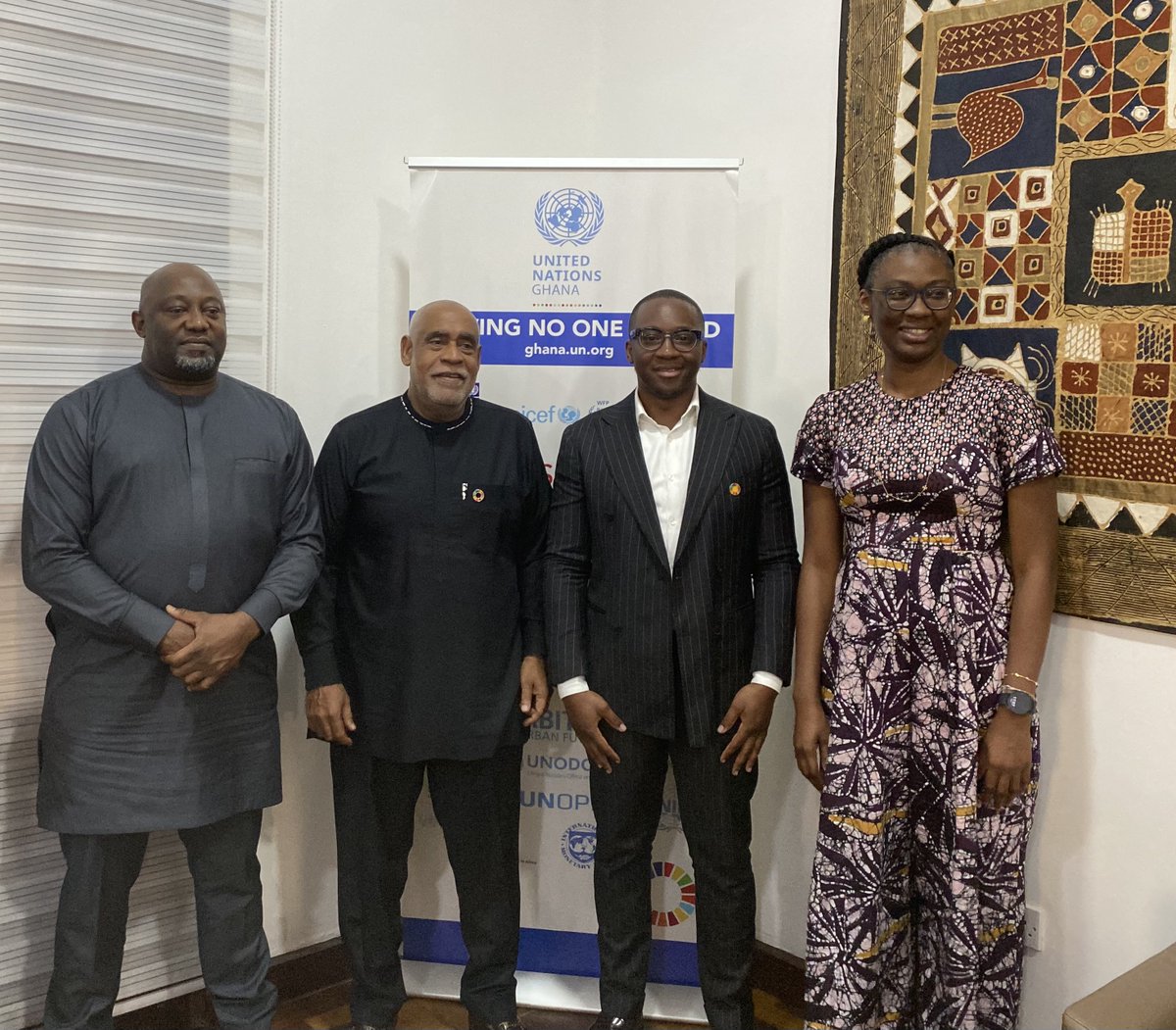 Exciting meeting last week! @SEforALLorg’s Energy Transition Office in #Ghana met with @charlesabani, Resident Coordinator of @UNinGhana, to explore collaboration opportunities for managing current & future energy efficiency projects aligned with our #energytransition goals!