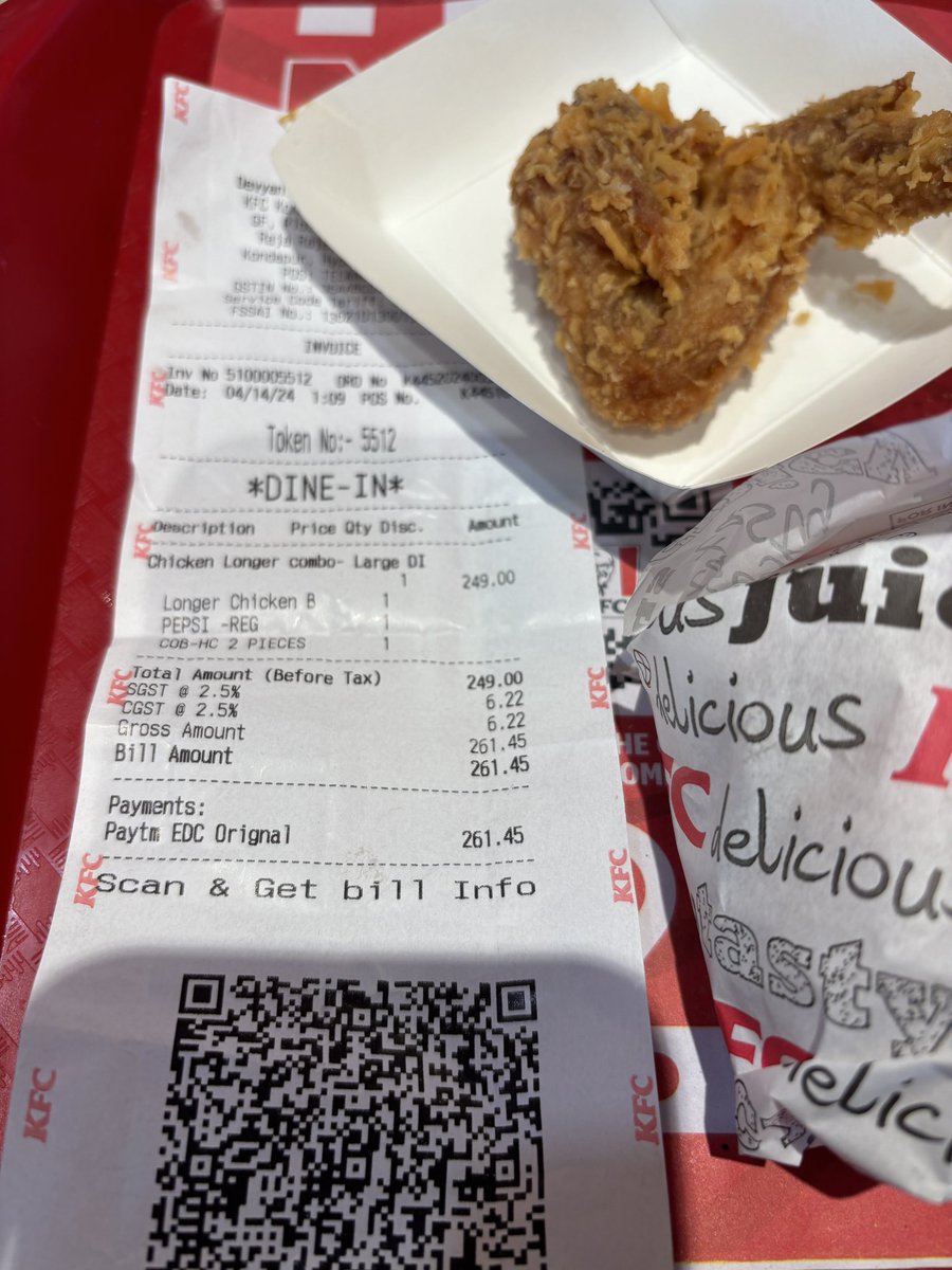 srrivatsan's tweet photo. @KFC_India Can you please have someone look into your KFC kondapur branch. The potion size is becoming pathetic. https://t.co/yc5rGbI2AY