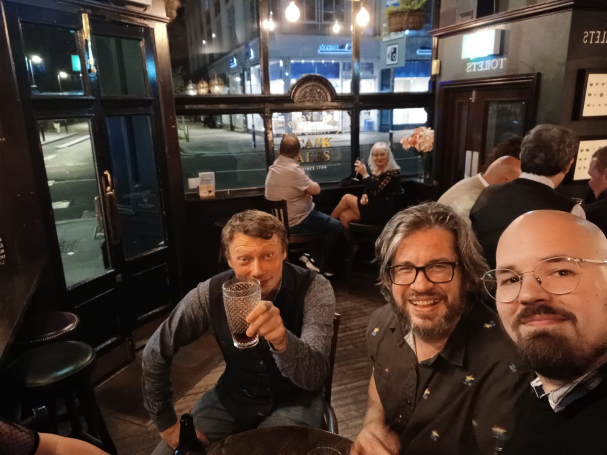 Since we think (Alex & me, I mean) that our session was a success, we needed to celebrate it past the @TRAC_conference #ractrac2024 conference party. Great opportunity to meet some old friends, make some new ones, and exchange our ideas! Thx, @andy_n_gardner for organising it!