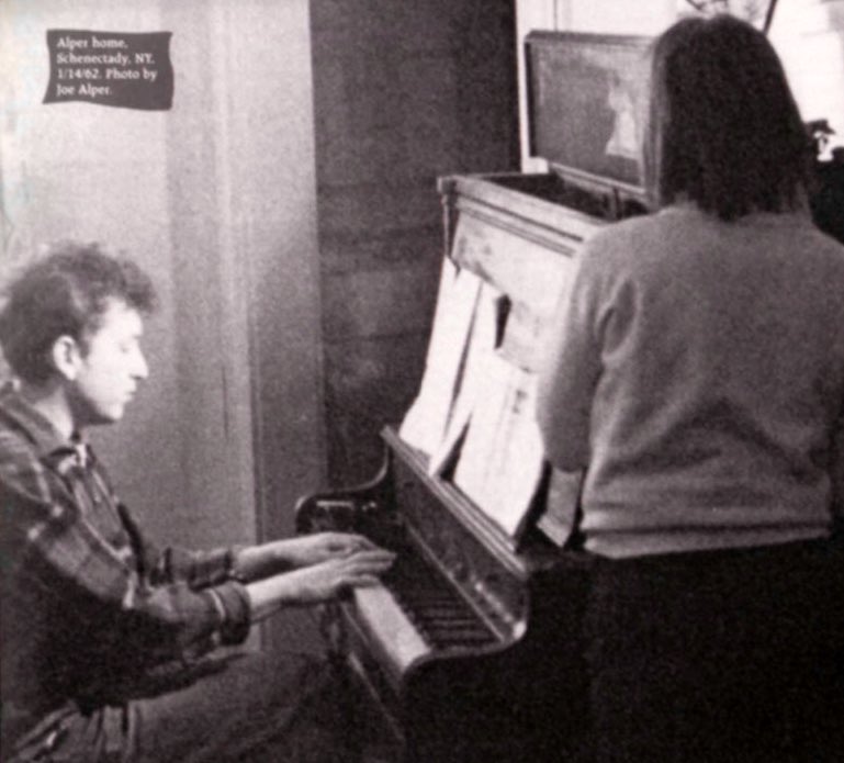 Bob Dylan plays a piano at Joe Alper’s home in Schenectedy, New York, 1962. 📸: Joe Alper. #BobDylan #Dylan