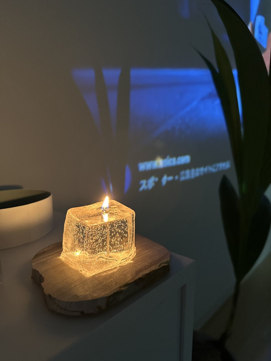umm___nnn's tweet photo. ここのキャンドル🕯️
https://t.co/Bh7GC56Vqs
ぷるぷるした氷みたいなキャンドル
とっても可愛い… https://t.co/y7dMvQqa6d