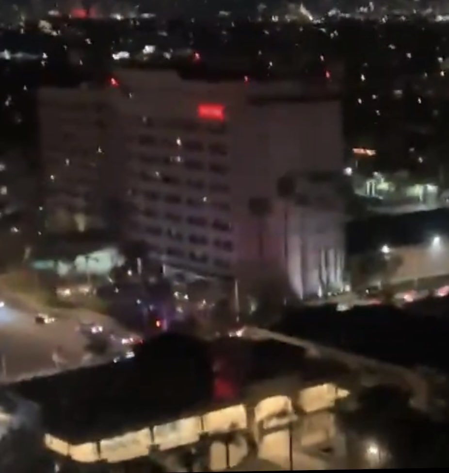 🚨BREAKING: An Active Shooter Has Opened Fire From A Building Rooftop in Marina Del Ray, California ⚠️