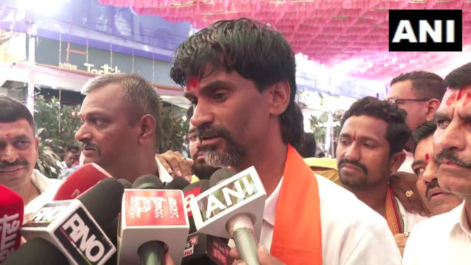 Maratha reservation activist #manojjarangepatil says, 'If the #marathareservation issue is not resolved in the coming months, I will once again go on a hunger strike from 4th June. We have been misled by the state government. Mahayuti has not given us Maratha reservation...When…