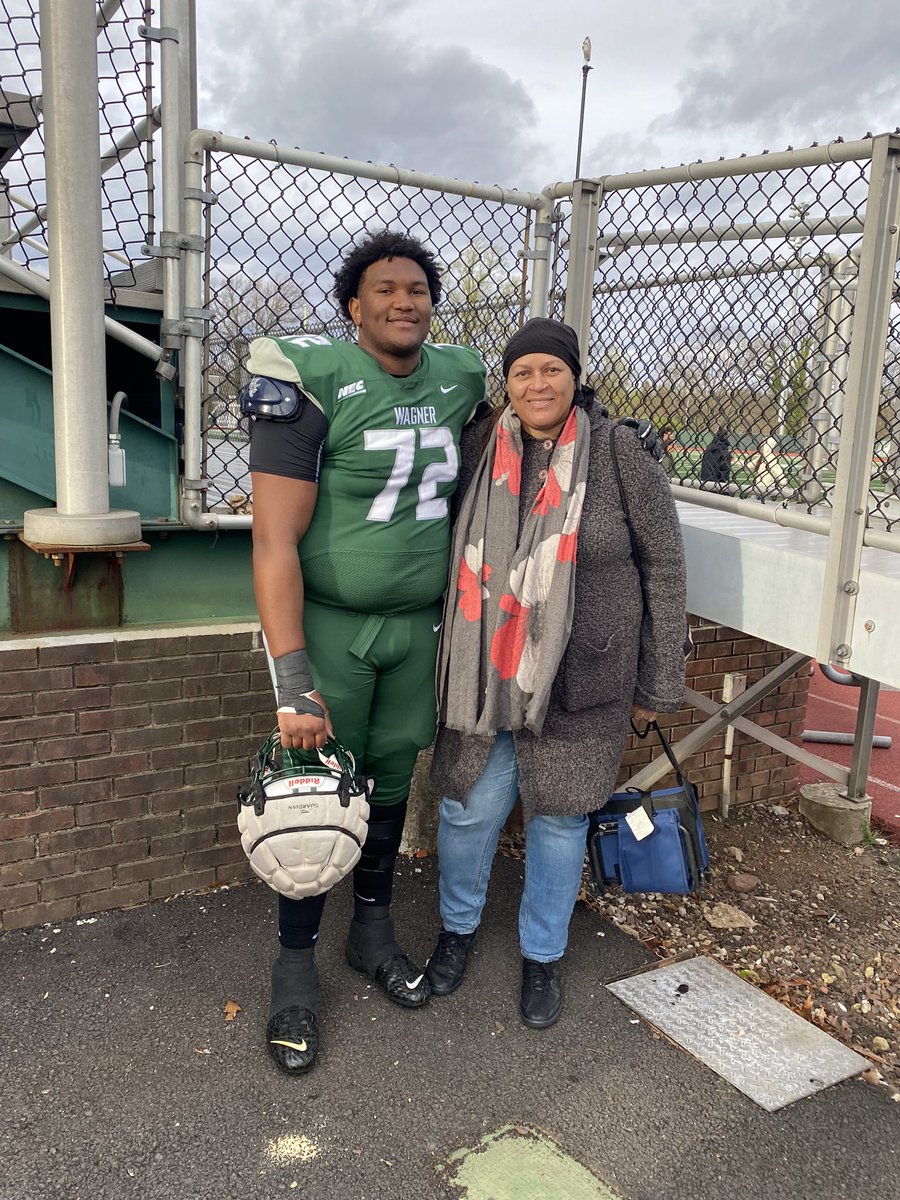 One of the best Birthday gifts. I got to watch you play football today 😘. I love you son 💕❤️🙌🏾🙌🏾🙏🏾. @malikwilson02 Wow it was cold 🥶.