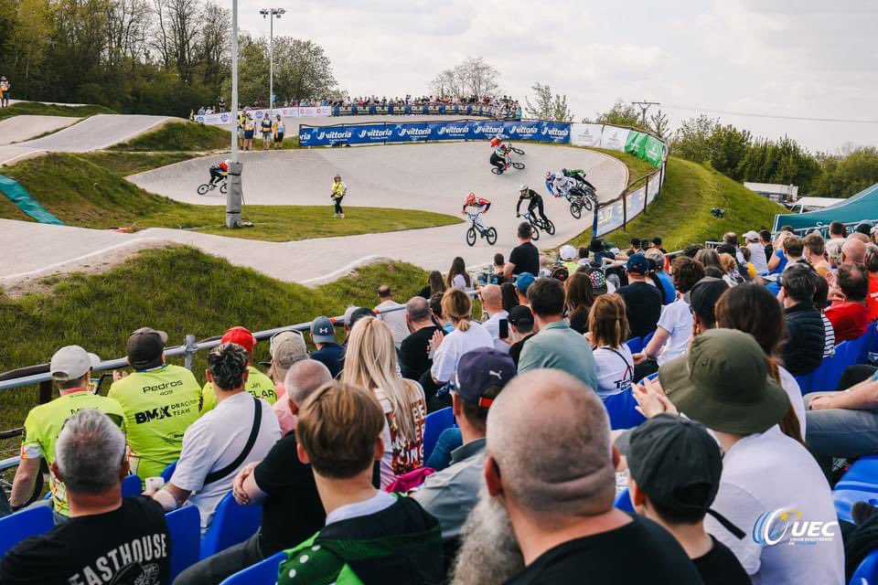 Another busy day at the office in Benátky nad Jizerou 🇨🇿 🎥 Don’t miss the #BMXEuroCup24 Round 6 live streaming > bit.ly/bmxeurocup24_l…