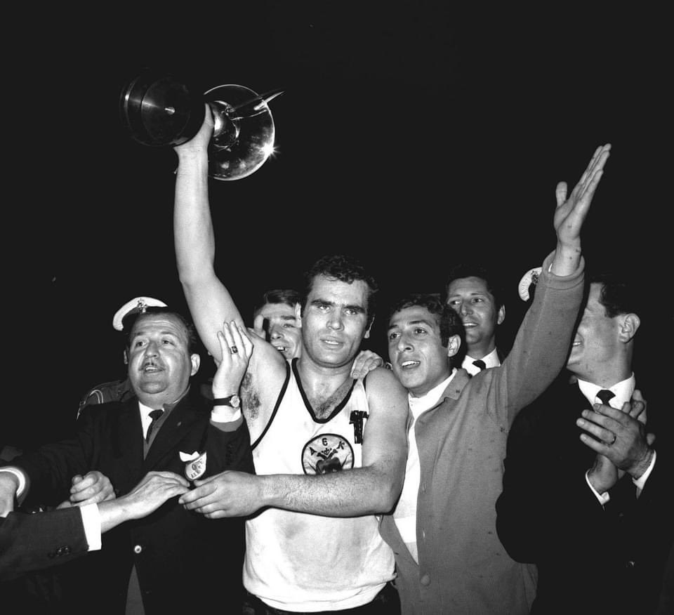 Andreas21_R's tweet photo. Χρόνια πολλά ΑΕΚ μου! #aekfc100 #αεκ #aekfamily https://t.co/hxPz0u5EsI