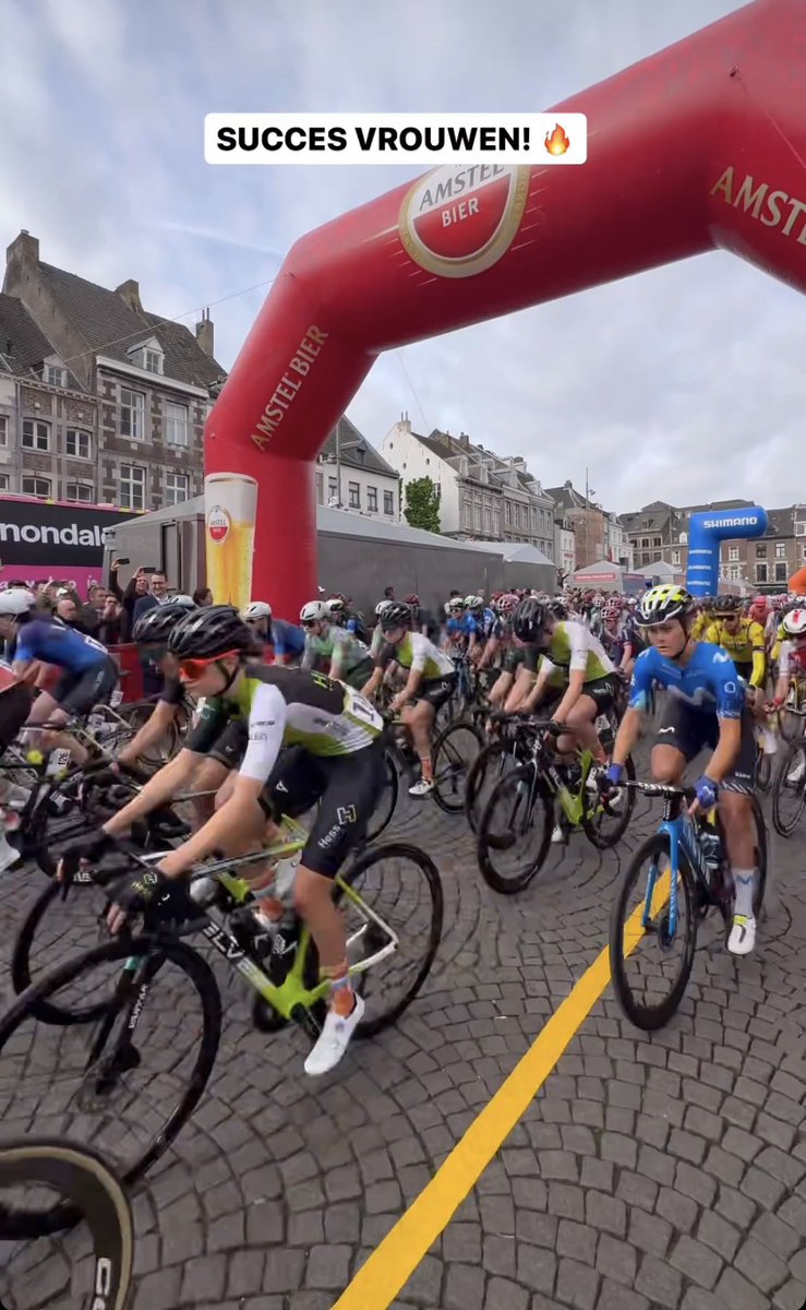 Le immagini della partenza dell’Amstel Gold Race Ladies Edition #AmstelGoldRace