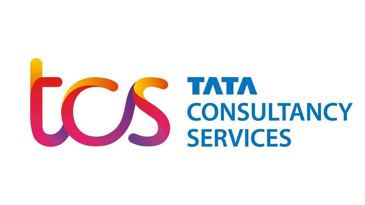 🚨 TCS Q4 performance beats estimates; the order book is at a record high. Revenue is at Rs 61,237 crore. Hikes incoming says TCS Chief HR Officer, Milind Lakkad.