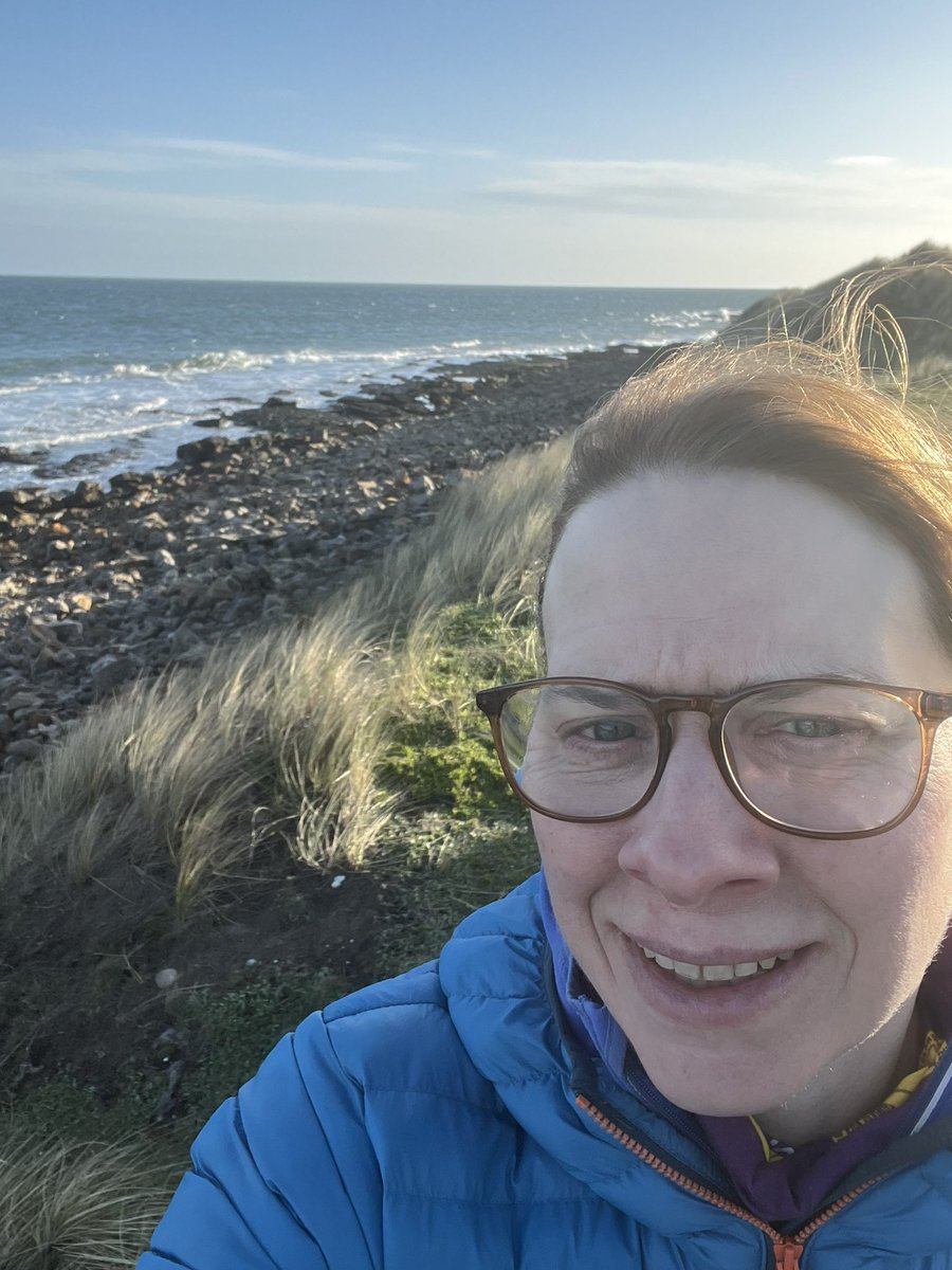 36clare's tweet photo. Holy Island https://t.co/4NAx7gOgtz