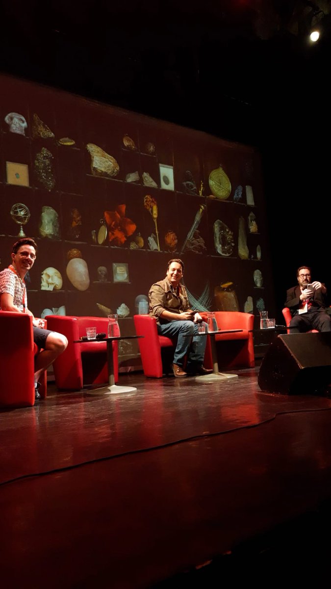 FramesAvignon's tweet photo. - @patrick_baud  (Axolot) - 
Les vidéos qui ont marqué nos vies. 
avec @manonbrilcuah @PAUL_videos @AngleDroit_ @FibreTigre 
🕐 10H-12H
🔴 En live sur Twitch https://t.co/IRoB6amSq3 https://t.co/BEwVRTcYrW