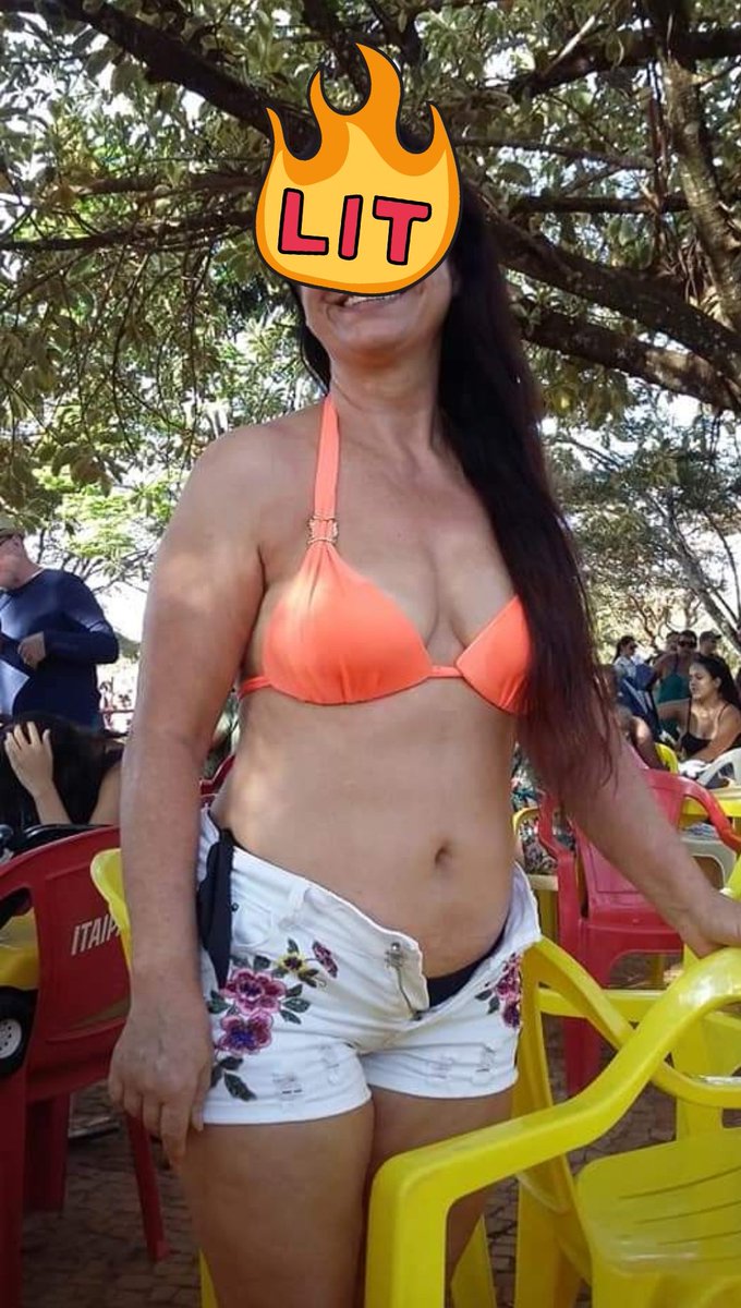 marli64720's tweet photo. A tia merece hm descanso no clube, anda muito quente por aqui🔥🍑

@DivulgaCasadas_ 
@Esposascuckold1 
@paraiso_cuckold 
@CasadasTaradas 
@ckldbrazil 

#PINTOAWARDS 
#PEITOAWARDS 
#BUNDAAWARDS
#TROCONUDS https://t.co/R5FudaGSle
