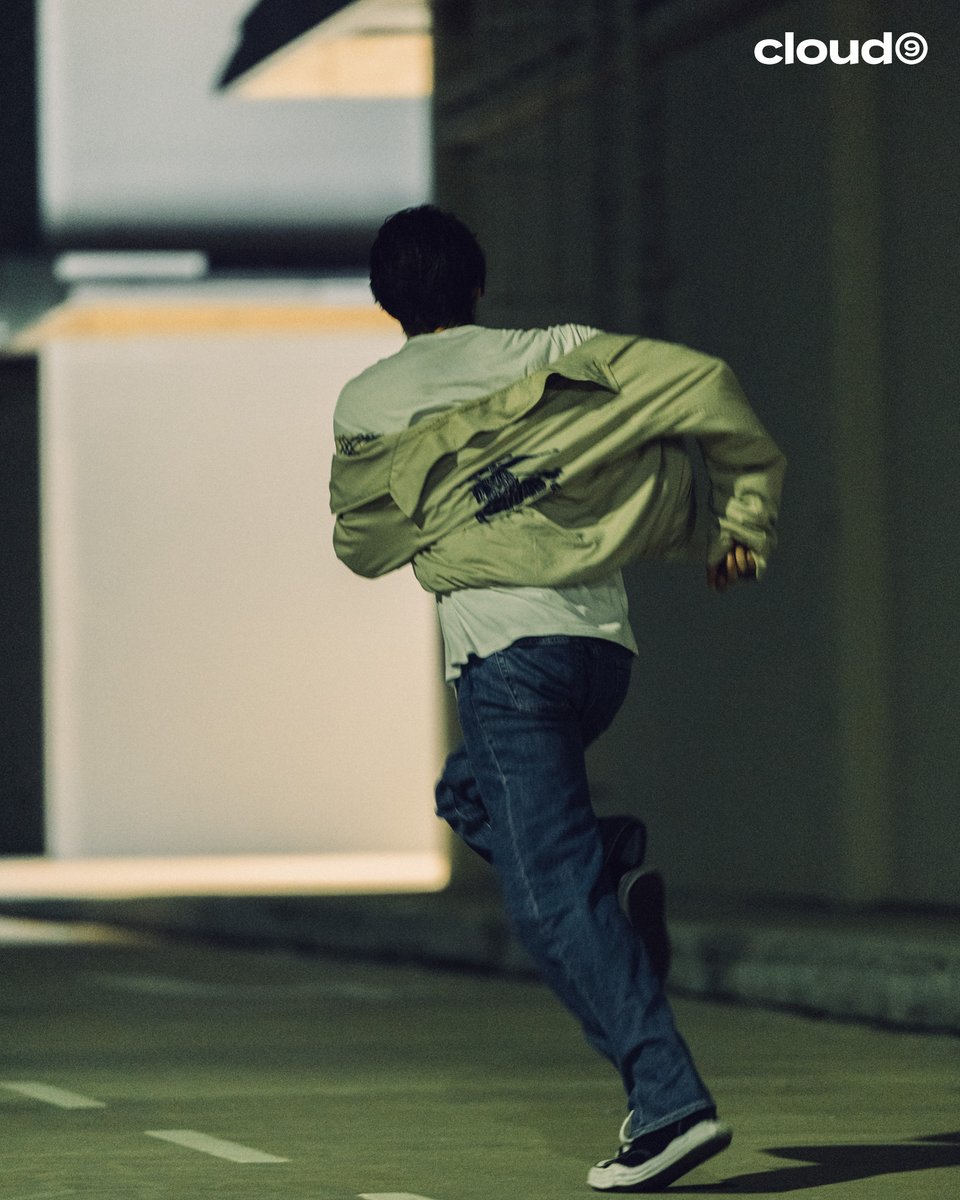 cloud9_ent_ofc's tweet photo. WHERE THE SONG MEETS THE LENS 📷

[BRIGHT] Long Run - SPECIAL PHOTOS (6/6)
#LongRunSpecialPhotos
#BRIGHT_LongRun

•••

WATCH OFFICIAL MV & LISTEN ON...

[YouTube] Cloud9 Entertainment
🔗 https://t.co/AzE2JnmoI2

[Streaming]
🔗 https://t.co/ObYnnsr2gS

#LongRunMV
#LongRun
#bbrightvc
#Cloud9Ent