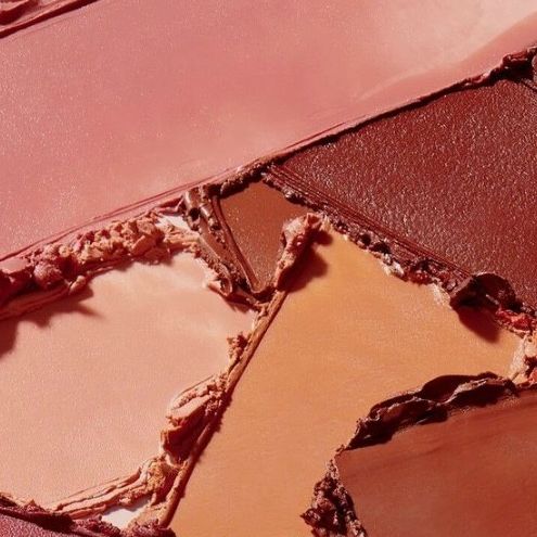 lipheroes's tweet photo. Lipstick 💄 it’s a daily ritual of self-care and confidence 💋 #liplove #liplooks #luxelipsticks 

Sourced from Pinterest. DM for credit*

https://t.co/W2lIaVbVeH https://t.co/hR0FnwmEac
