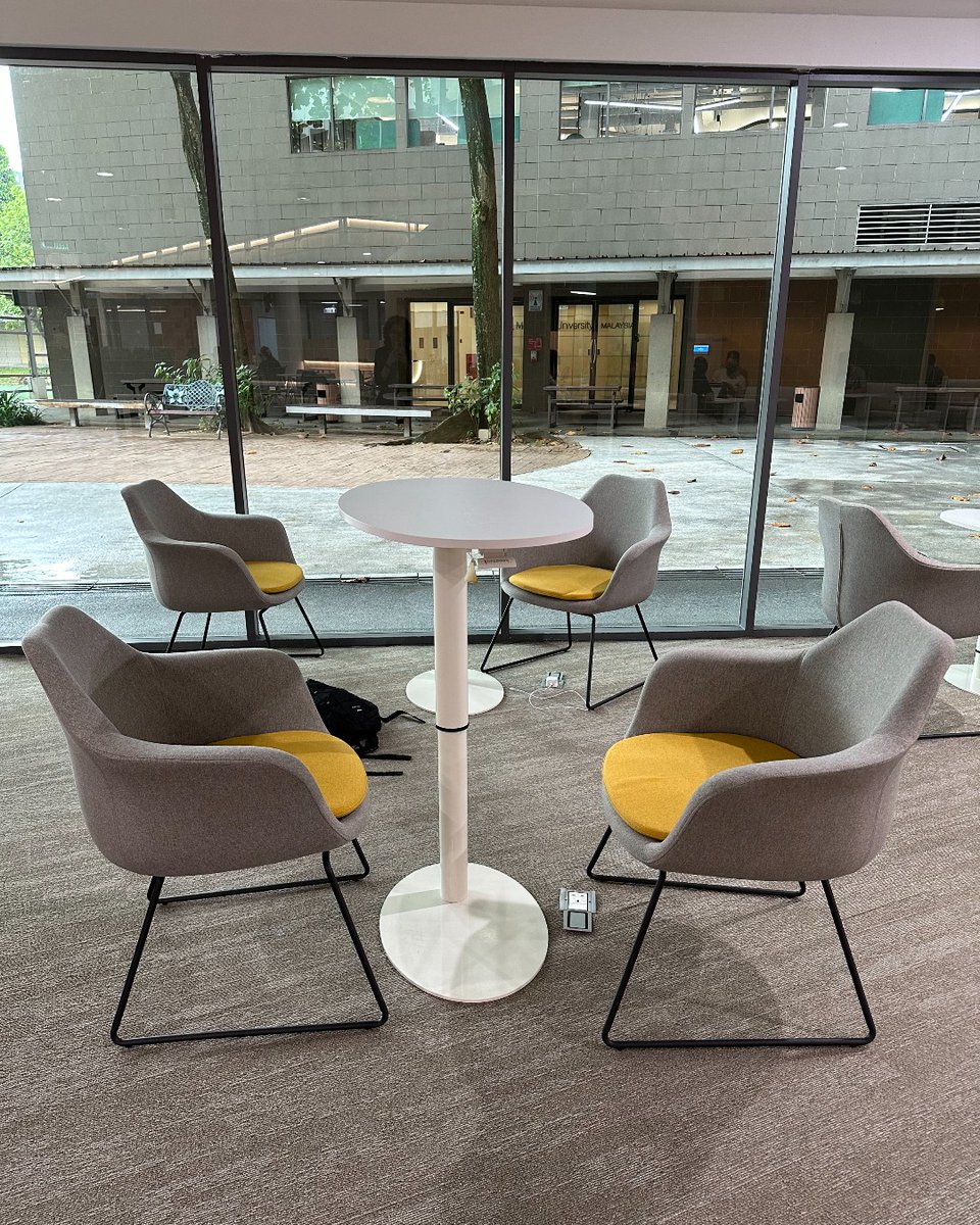 🤯 Did you know that Monash have campuses around the world?

🌏 This calm location can be found at the Monash Library branch in Malaysia.

#LoveYourLibrary #StudentLife #UniLife #MonashUni #MonashExperience