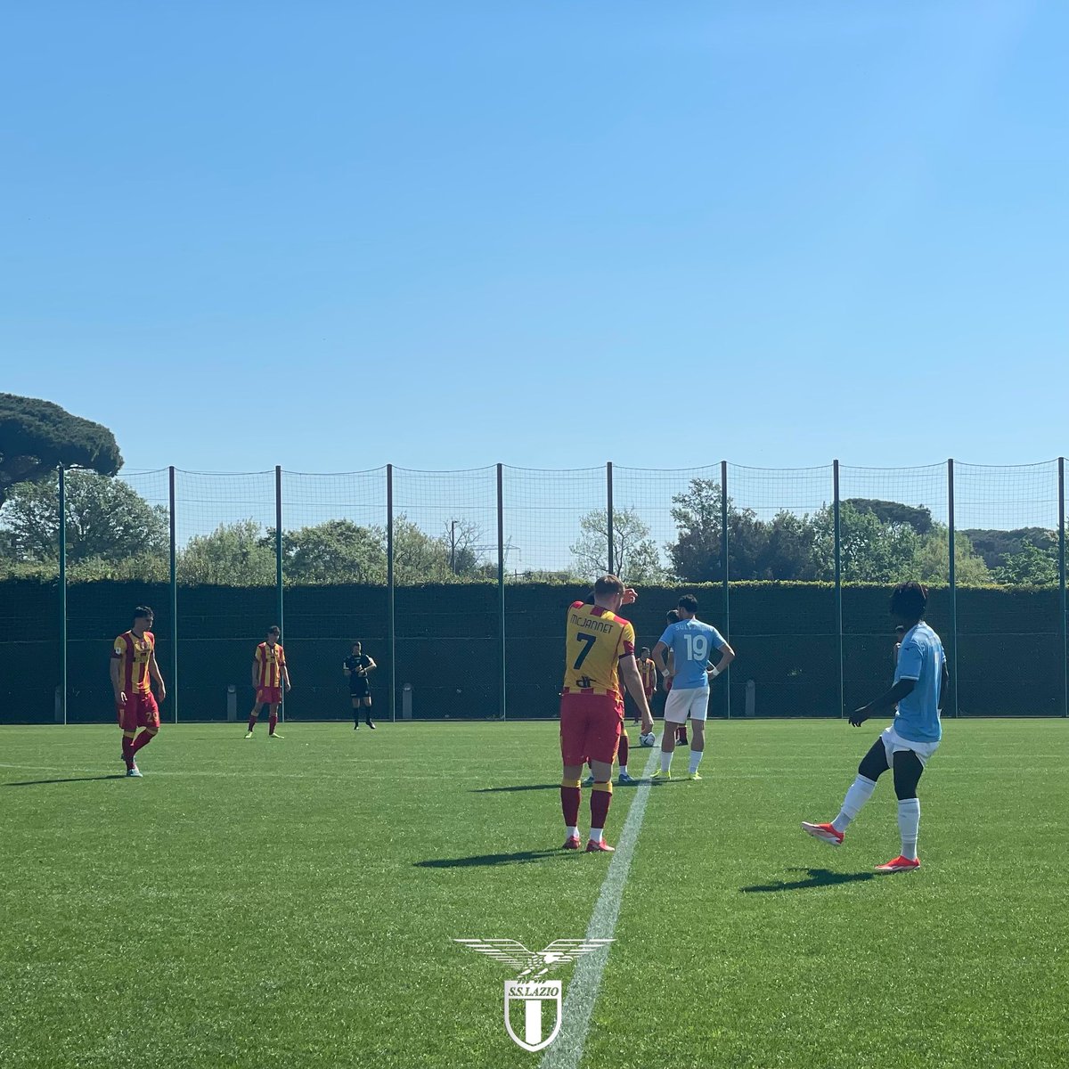 1’ | 0-0

▶️ Inizia la sfida!

#LazioLecce | #Primavera1TIM 🇮🇹