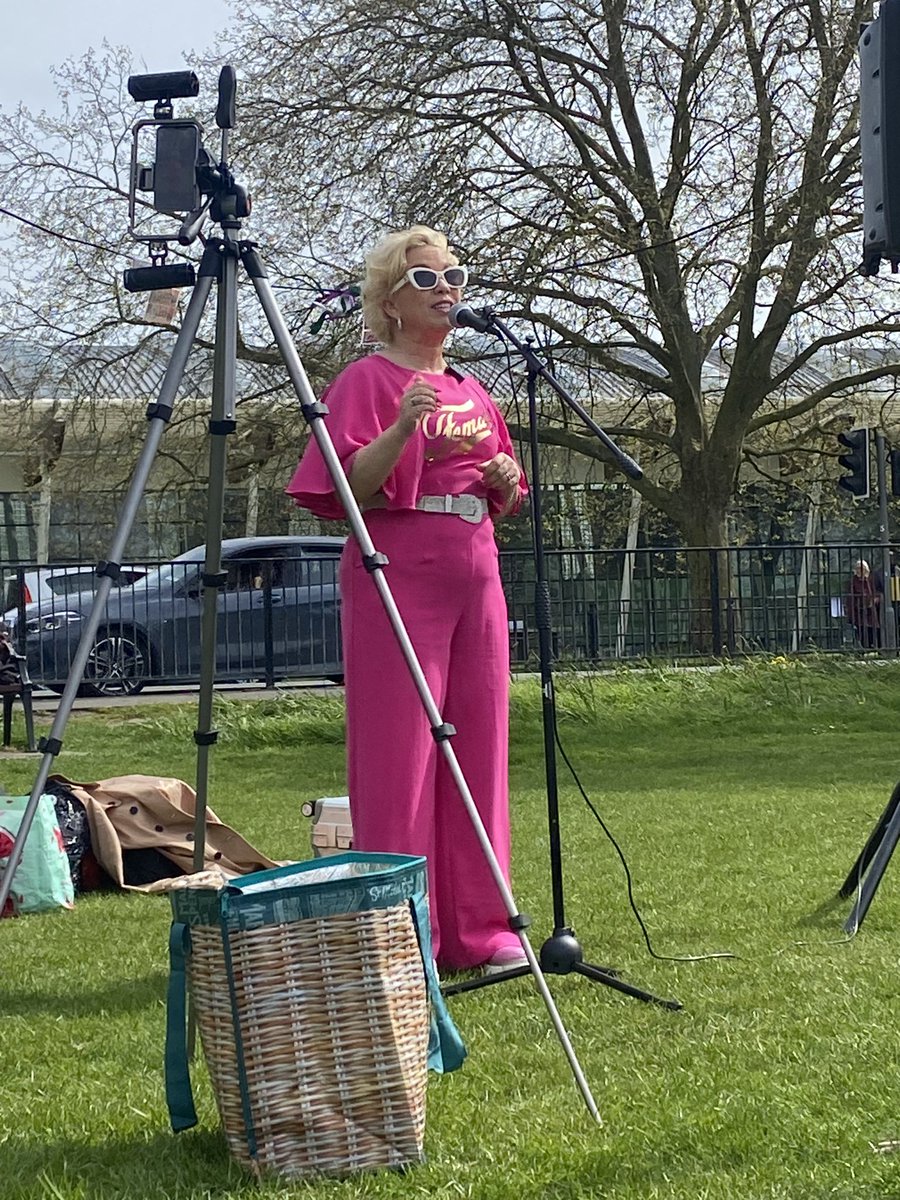 @WRNHerts_Cambs @unitetheunion @Keir_Starmer @wesstreeting @AngelaRayner @RosieDuffield1 Who were they protesting, exactly? 👀Anyone women in particular? Why did they pick that location & time do you think?

#LetWomenSpeakCambridge
 @StandingforXX @ThePosieParker