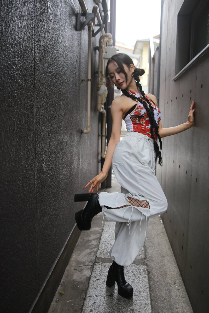 小路
model : Ayaさん <a href="/Ay_yn_/">Aya🦋</a> 

#神楽坂
#あや企画
#シンボリックな場所