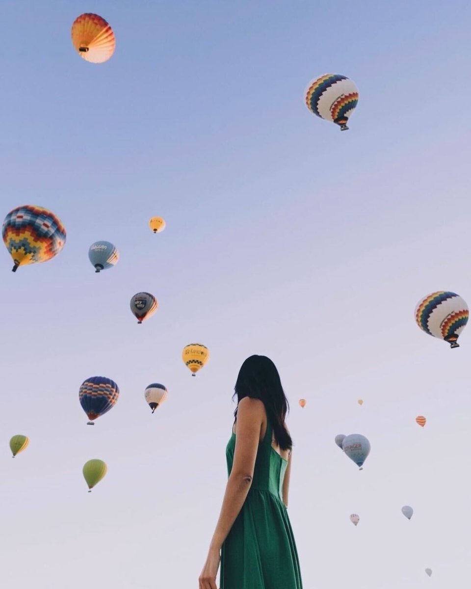 Can you guess the location of this photo?🎈

Shot on iPhone by Guidenihat📱
#iphone #photography #travel