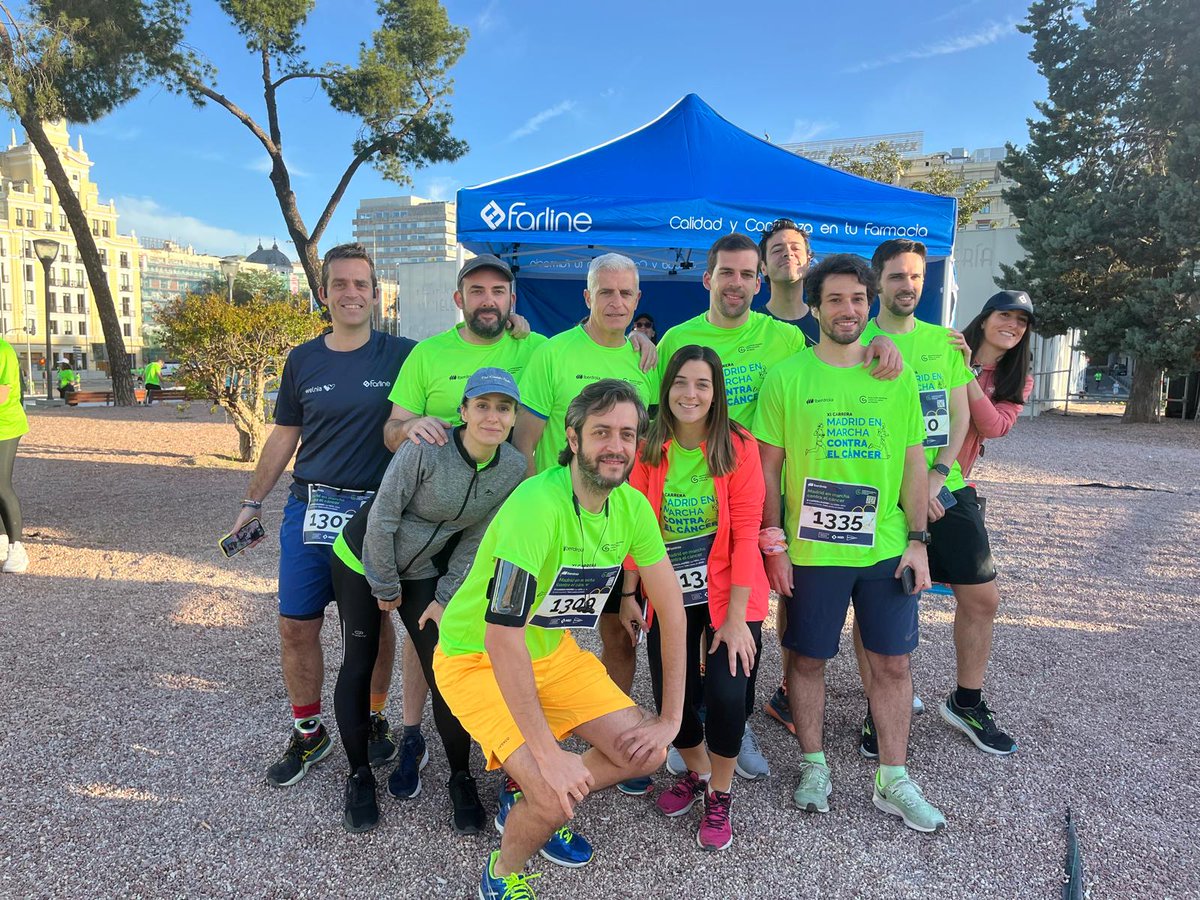 Cofares's tweet photo. Nuestros equipos han cruzado este domingo una meta muy especial con su participación en la XI Carrera #MadridEnMarchaContraElCáncer de la @ContraCancerMAD.
Un evento deportivo solidario en el que ha estado presente nuestra marca propia, #Farline. ¡Orgullo de equipo! 💪🏃♀️🏃♂️ https://t.co/w9Q5ZBri4i