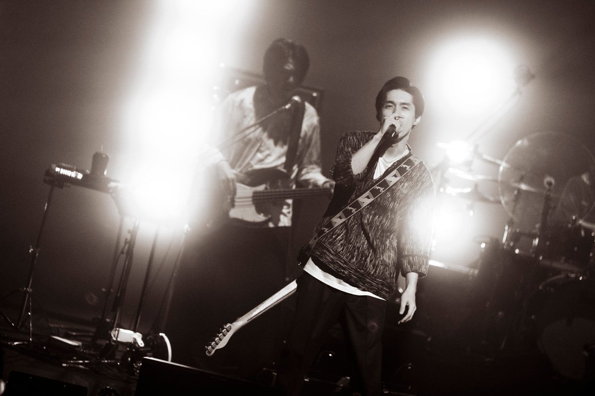 錦戸亮、全国ツアー完走🎤✨️ SUPER EIGHT安田章大とのエピソードも